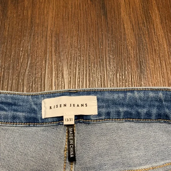 NWT Risen Mid Rise Tapered Distressed Jeans - Picture 8 of 12